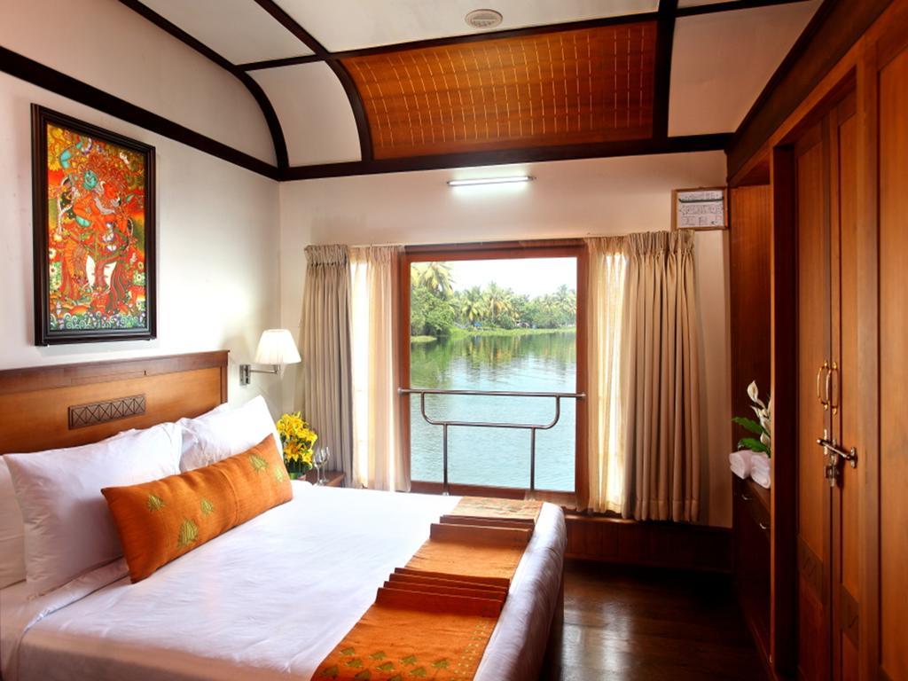 Vasundhara Sarovar Premiere Alappuzha Zewnętrze zdjęcie
